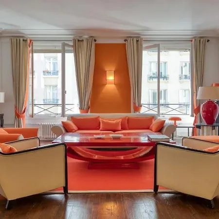 アパート Proche Champs Elysee, Superbe Appartement. パリ